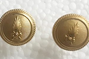 bottoni con piccaglia da soggolo G.d.F